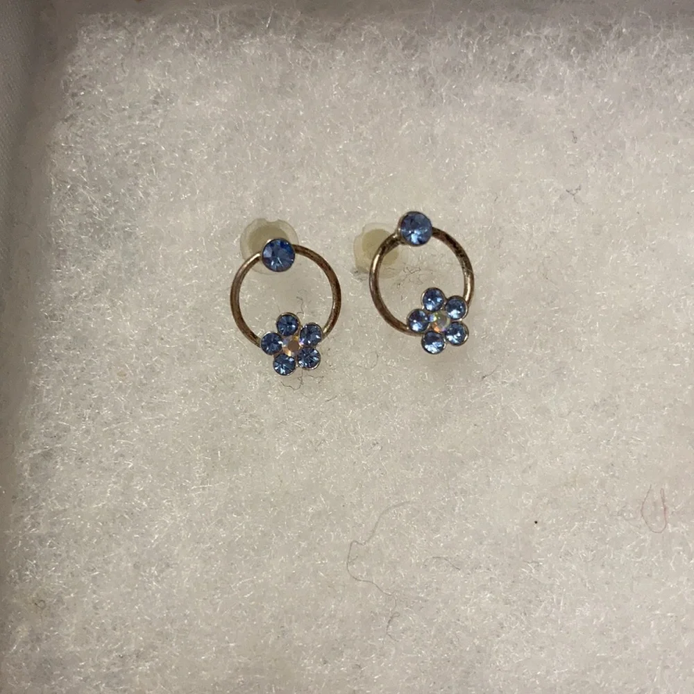 🎉Price Drop! Pink Butterfly and Blue Flower Earrings